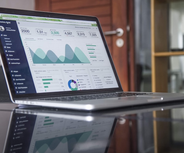 Indianapolis SEO services performance dashboard with traffic and conversion analytics